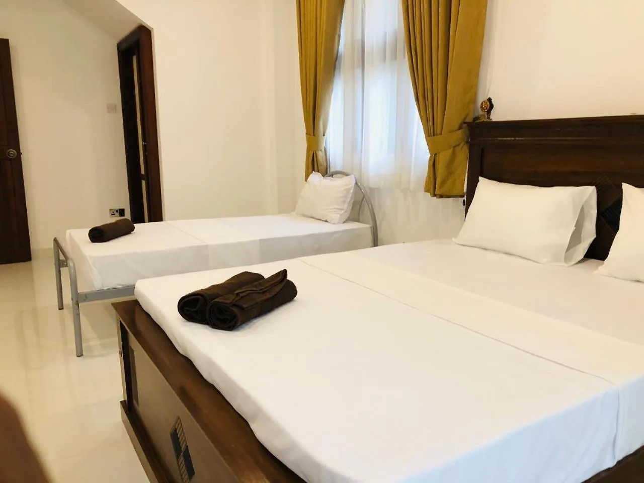 Golden King Residence Канди Отель типа 